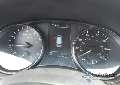 2017 Nissan Rogue Sv z USA, uszkodzony, nr VIN 5N1AT2MV4HC781625